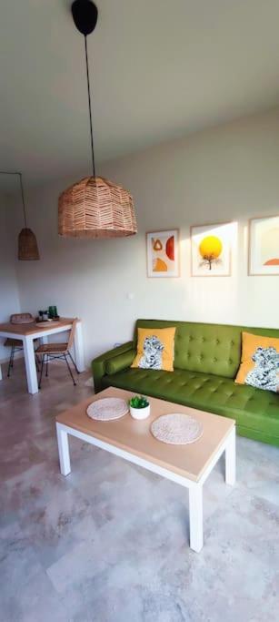 阿尔豪林德拉托里Sol Poniente House公寓 外观 照片